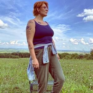 Meet your Posher, Rebekah